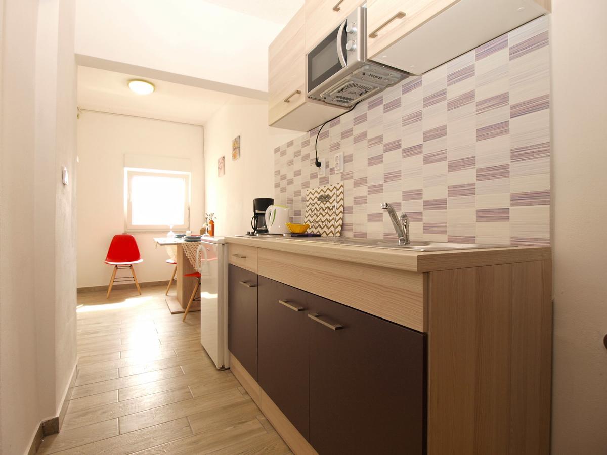 Apartments Davor 1676 Banjole Extérieur photo