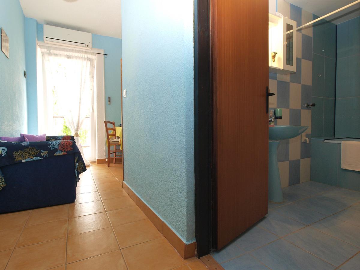 Apartments Davor 1676 Banjole Extérieur photo