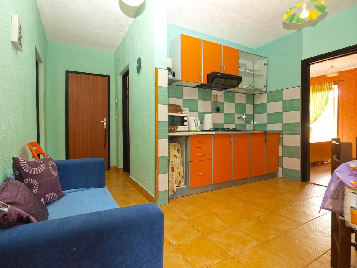 Apartments Davor 1676 Banjole Extérieur photo