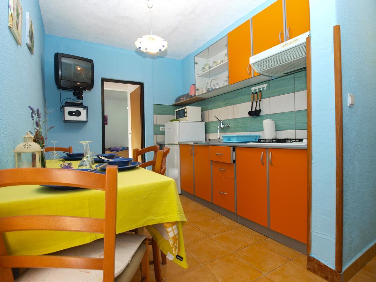 Apartments Davor 1676 Banjole Extérieur photo